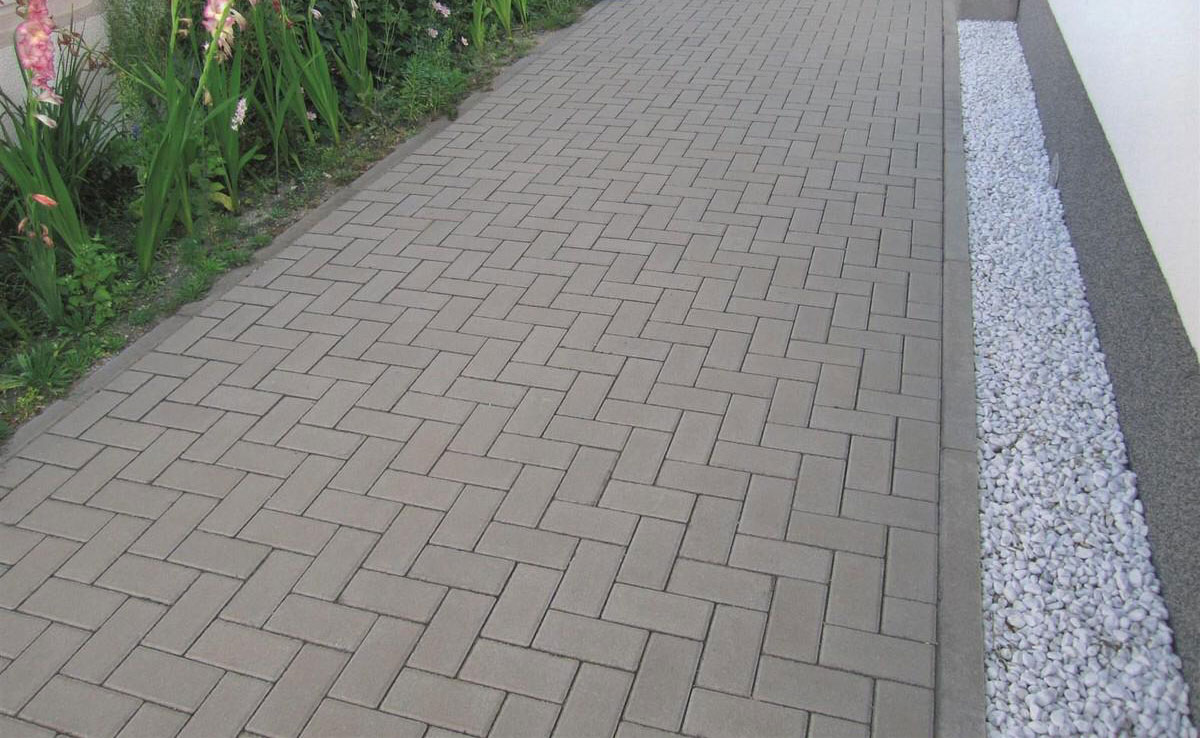 Вибропрессованная тротуарная плитка